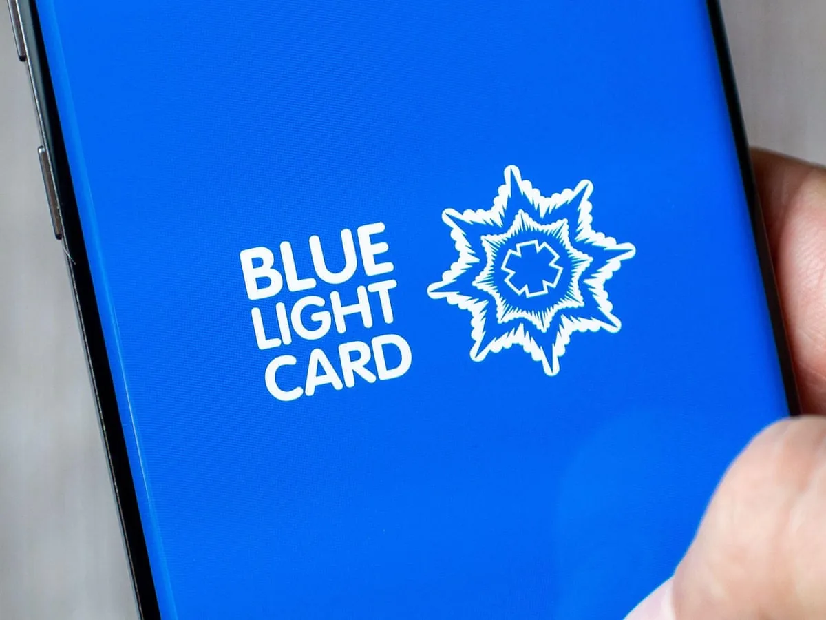 Blue Light Card on a phone - 25% off food at Padharo every Wednesday