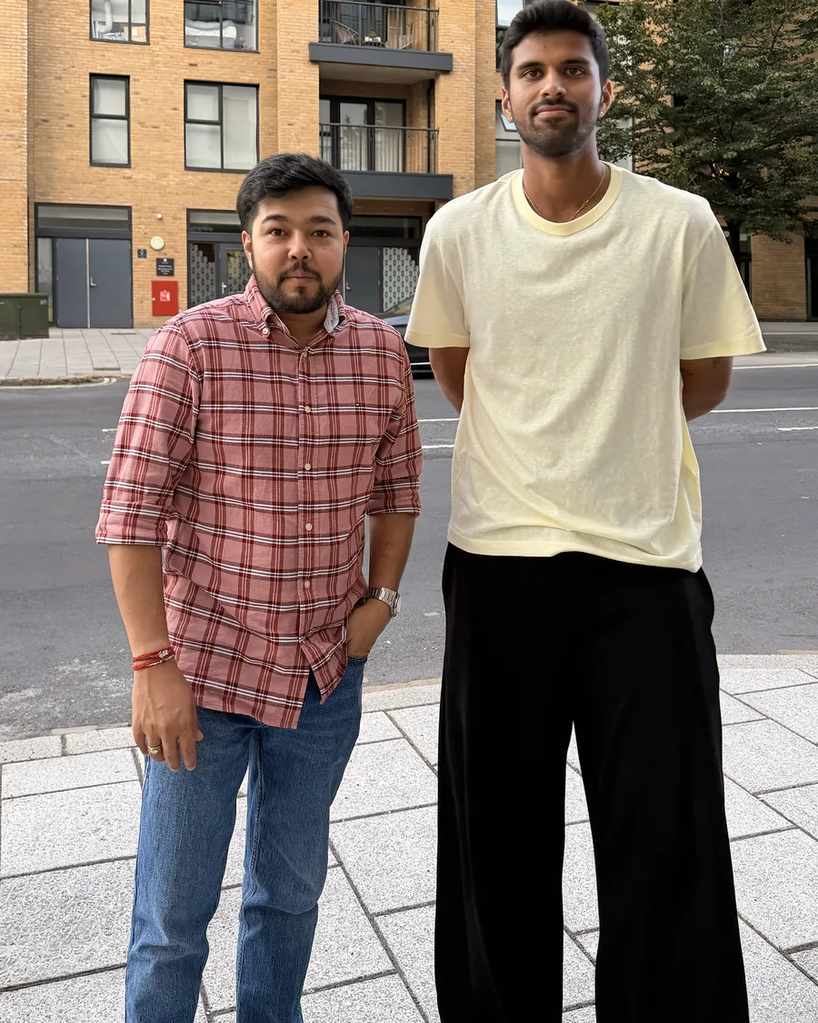 Washington Sundar, India all-rounder, with Padharo owner Ankit outside the restaurant in Southampton, July 2026