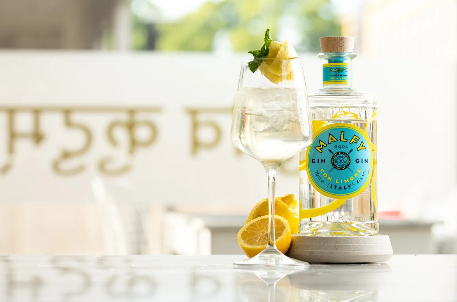 Malfy Lemon gin spritz cocktail served at Padharo, Southampton